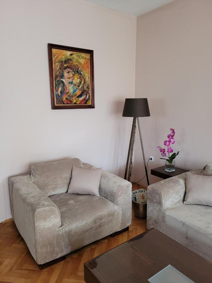 Soleil Central Apartments Skopje Bagian luar foto