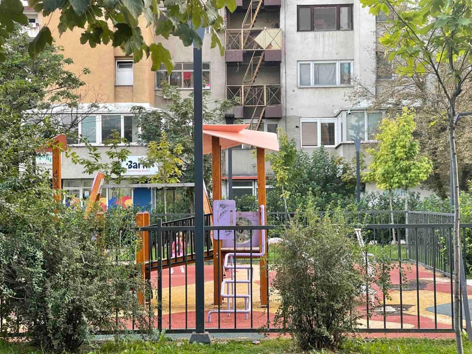 Soleil Central Apartments Skopje Bagian luar foto