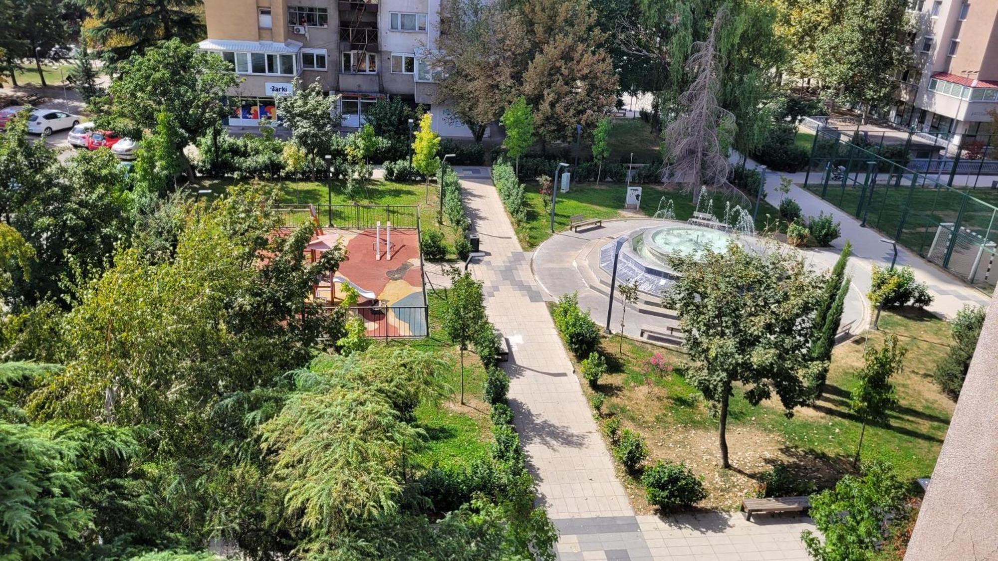 Soleil Central Apartments Skopje Bagian luar foto